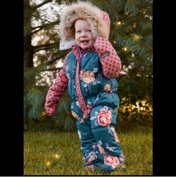 Matilda‎ Jane Rosy Cheeks Footed Snowsuit Size 6-12 mos. - Picture 1 of 6